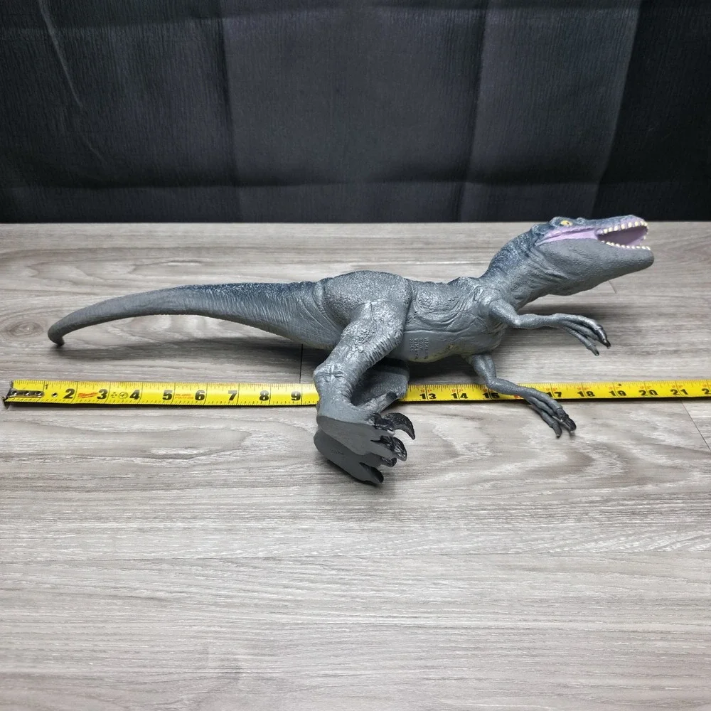 The Unbranded Brand 2014 velociraptor